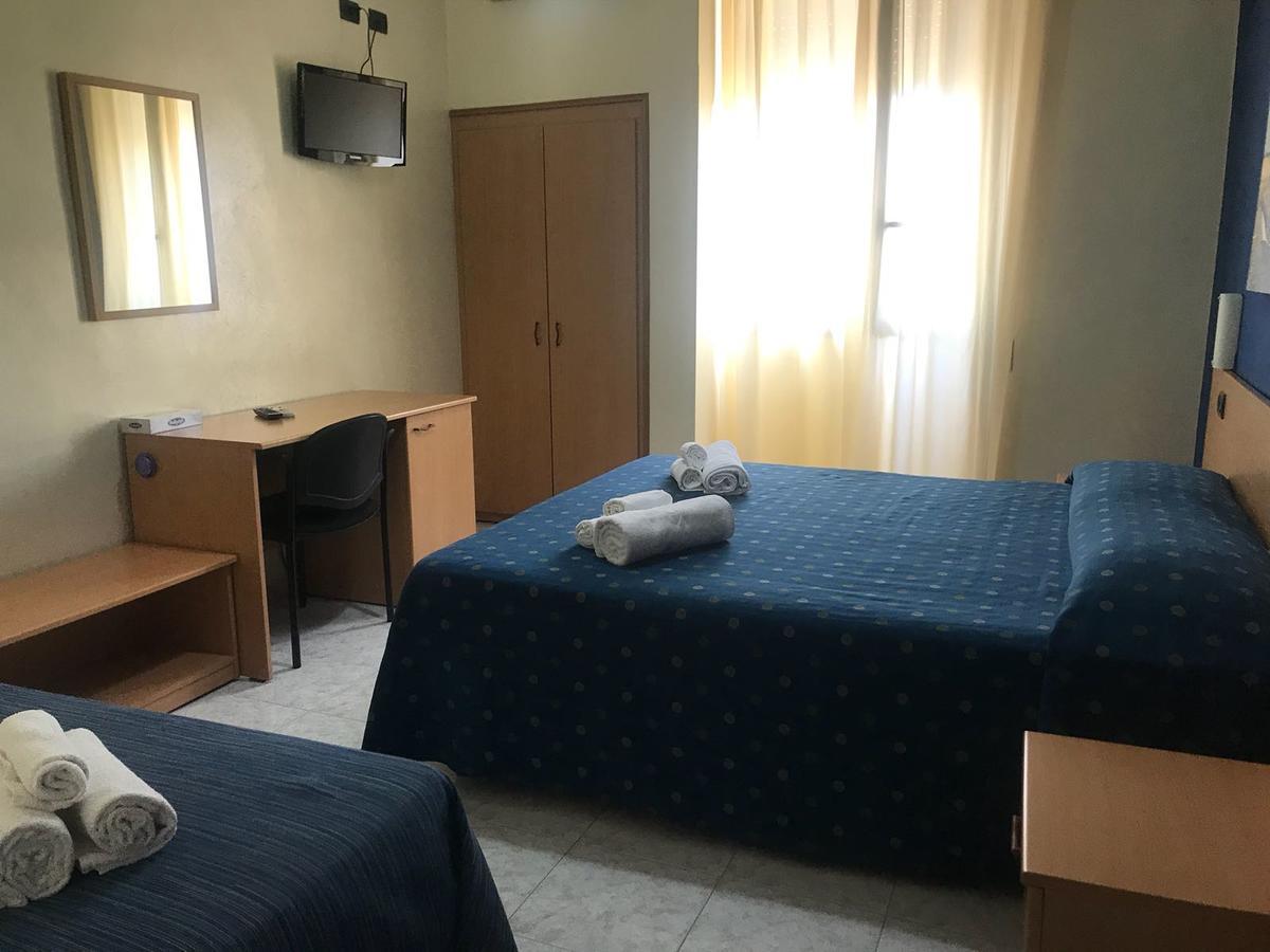 Hotel Il Riccio Porto Cesareo Ngoại thất bức ảnh
